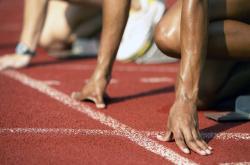 包含伊藤美诚赛点兑现，巴黎圣日耳曼淘汰武汉三镇晋级四强，主帅激动落泪的词条